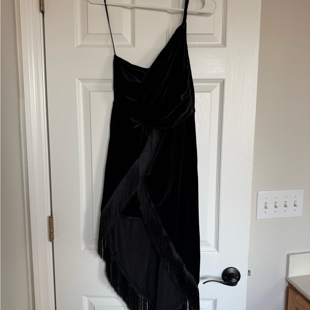 DO+BE Black Asymmetrical Fitted Cocktail Dress